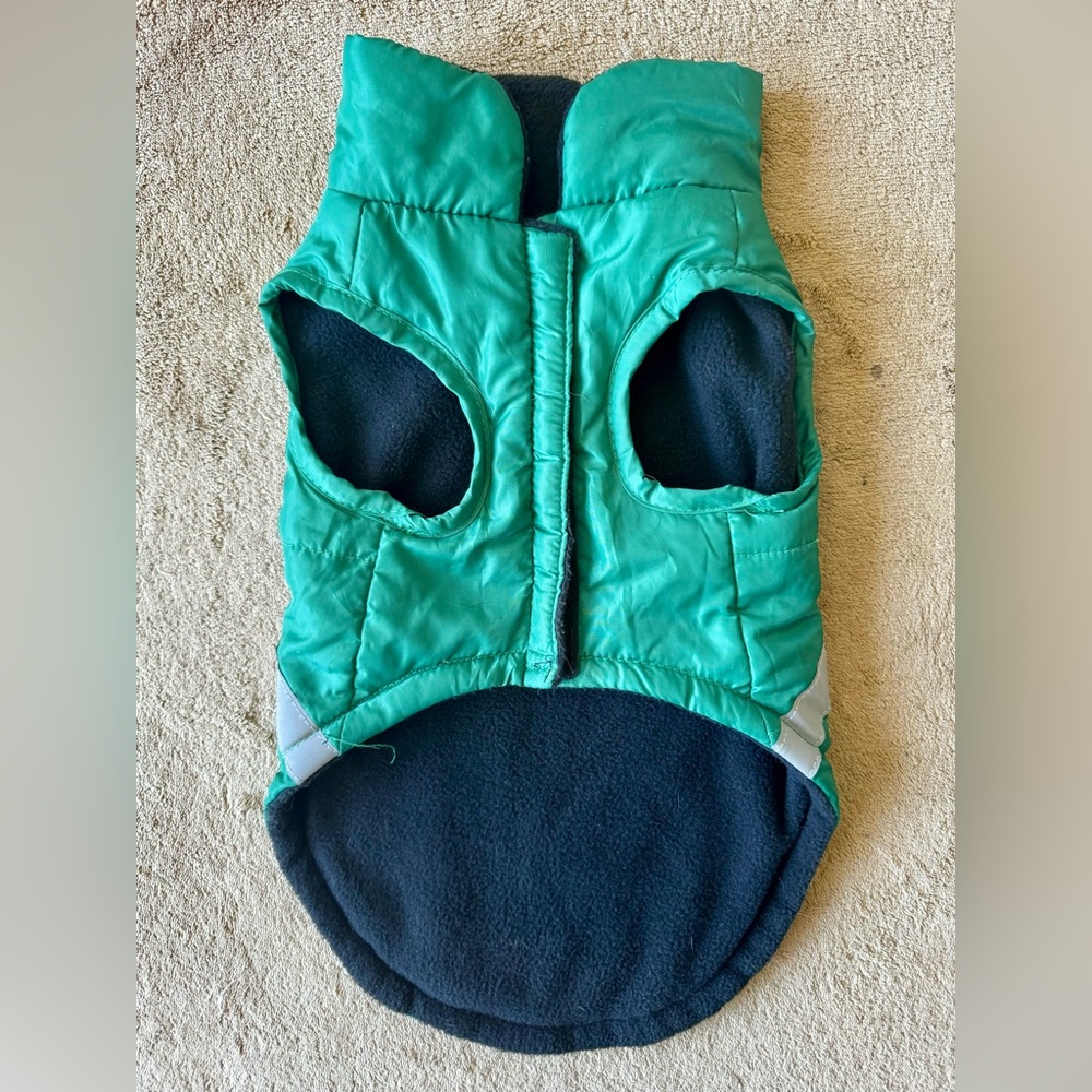 Green Bay Packers Dog Coat - Picture 2 of 4
